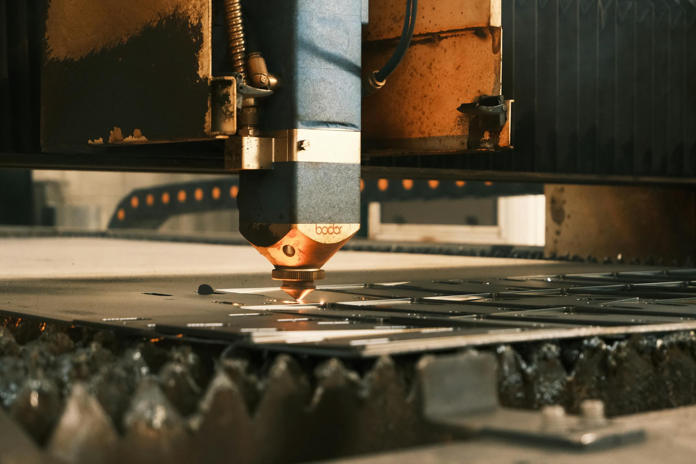 Article Image for AI-Powered Welding Cobots: Enhance Welding Efficiency and Safety