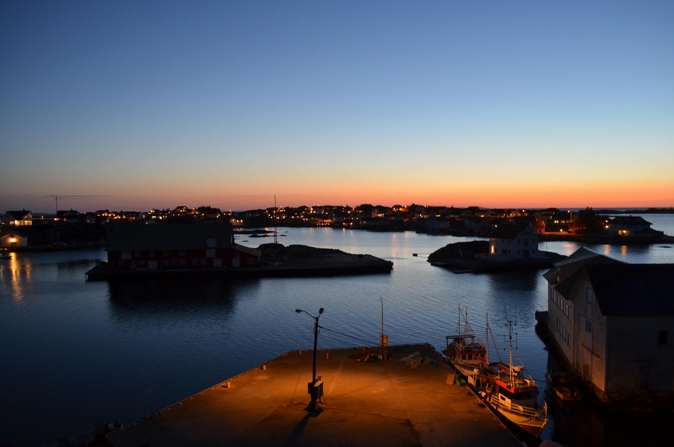 Article Image for Planning a Boat Charter: What to Know Before Setting Sail