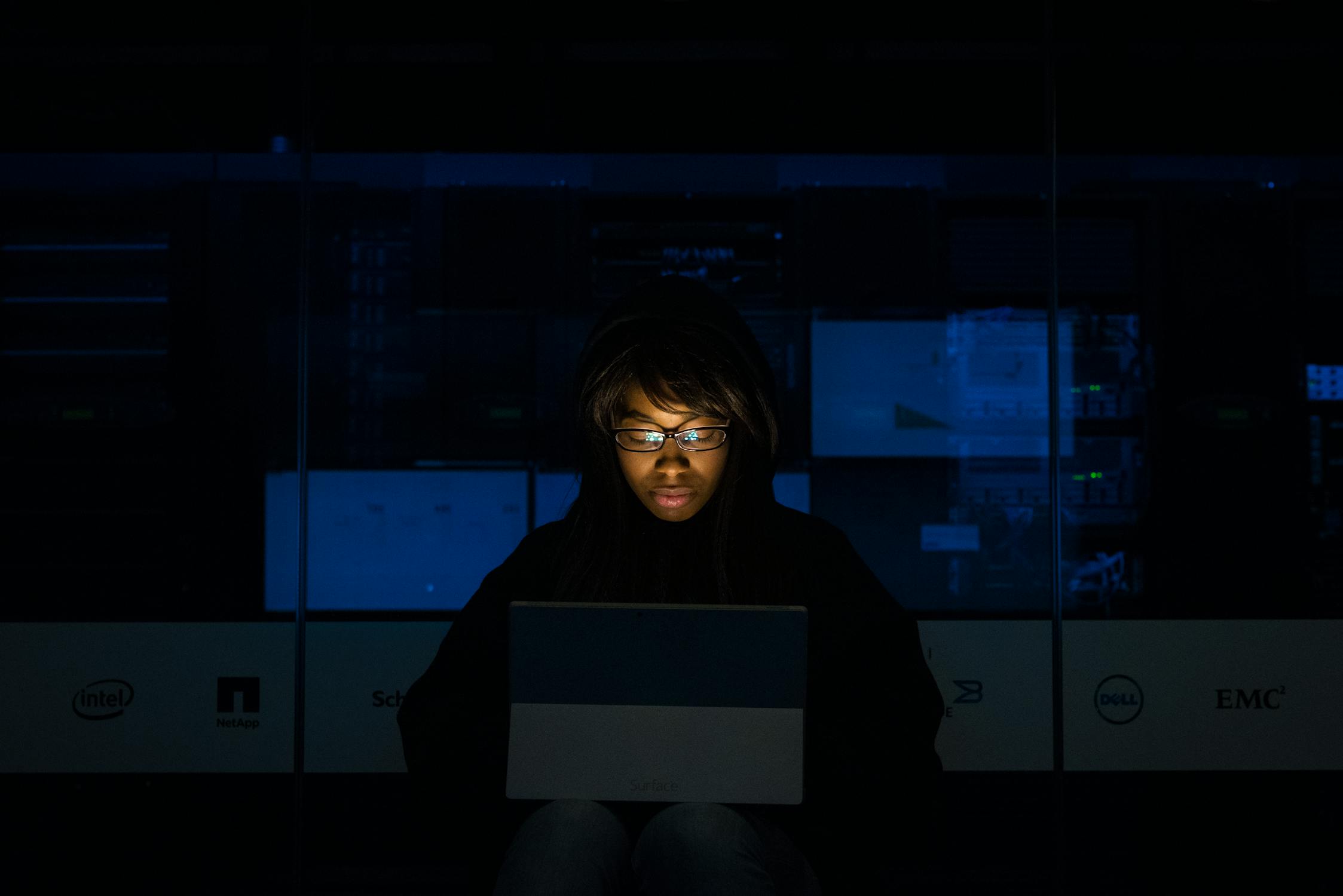 Article Image for Secure Login Without Passwords: Advanced Password-Free Access Solutions