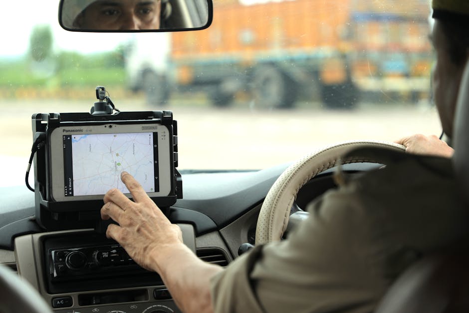 Article Image for Advanced Vehicle Tracking Software: Real-Time Fleet Monitoring