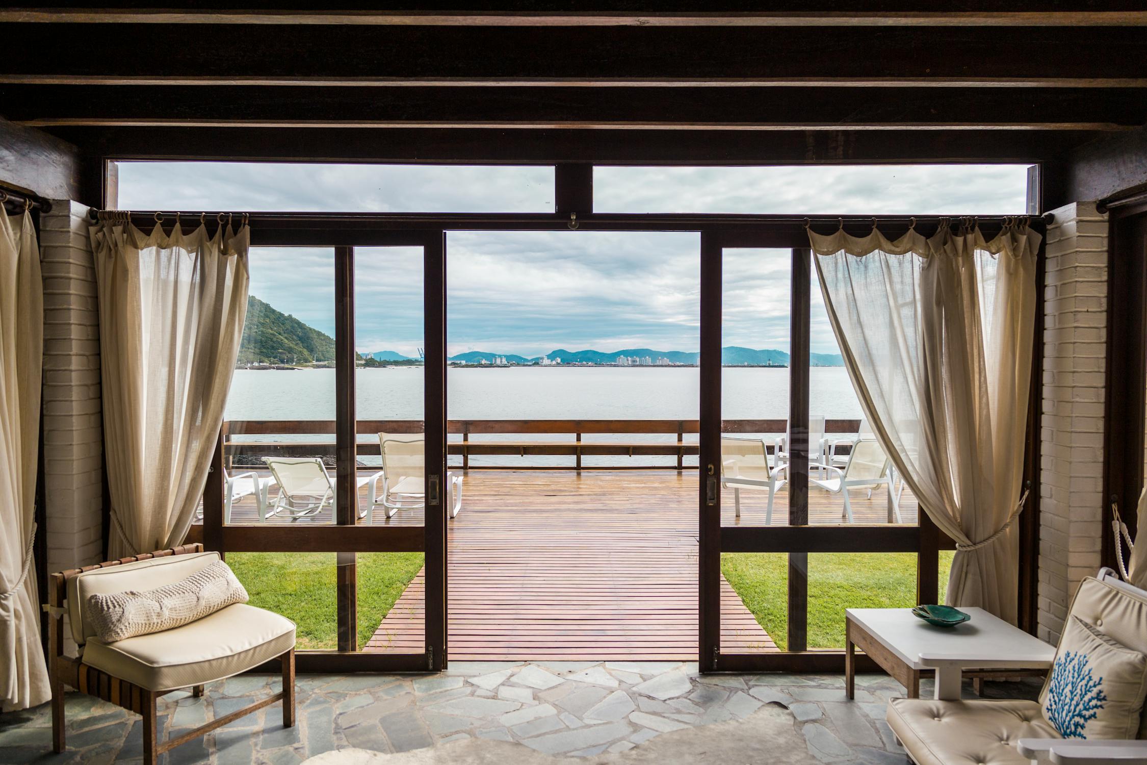 Article Image for Energy-Saving Windows for Homes: Reduce Your Utility Costs