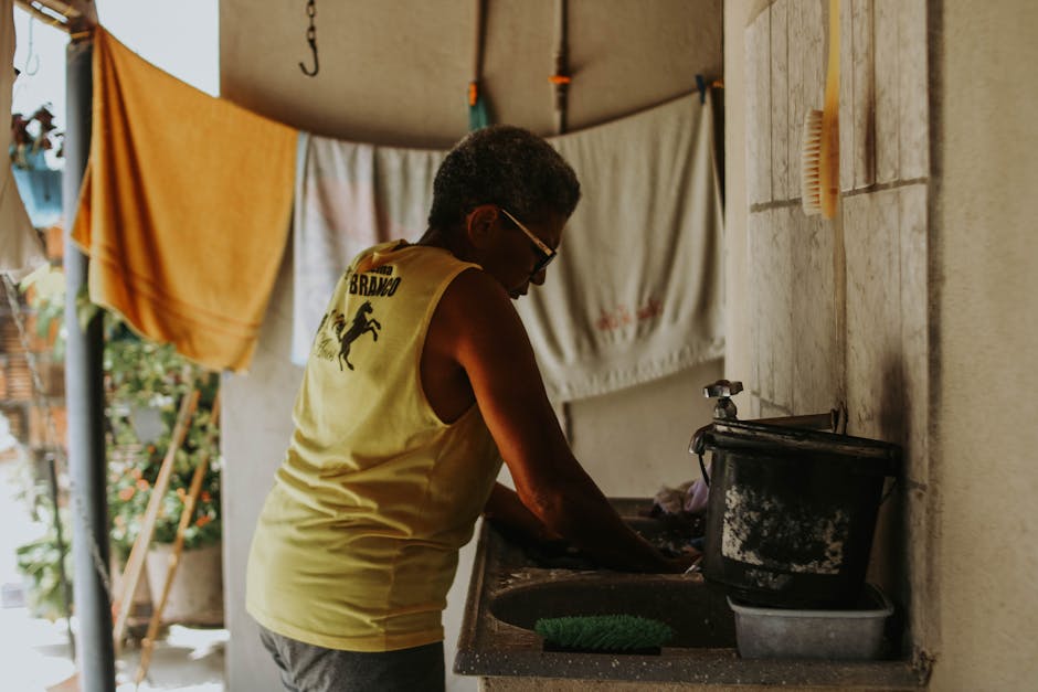 Article Image for Home Assistance for Seniors in Brazil: Professional and Affordable Care