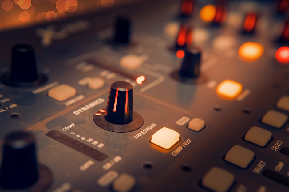 Article Image for Beginner-Friendly Music Production Courses: Start Your Audio Journey