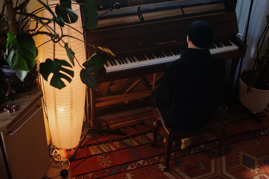 Article Image for Free Online Music Production Courses: Learn to Create Music at No Cost