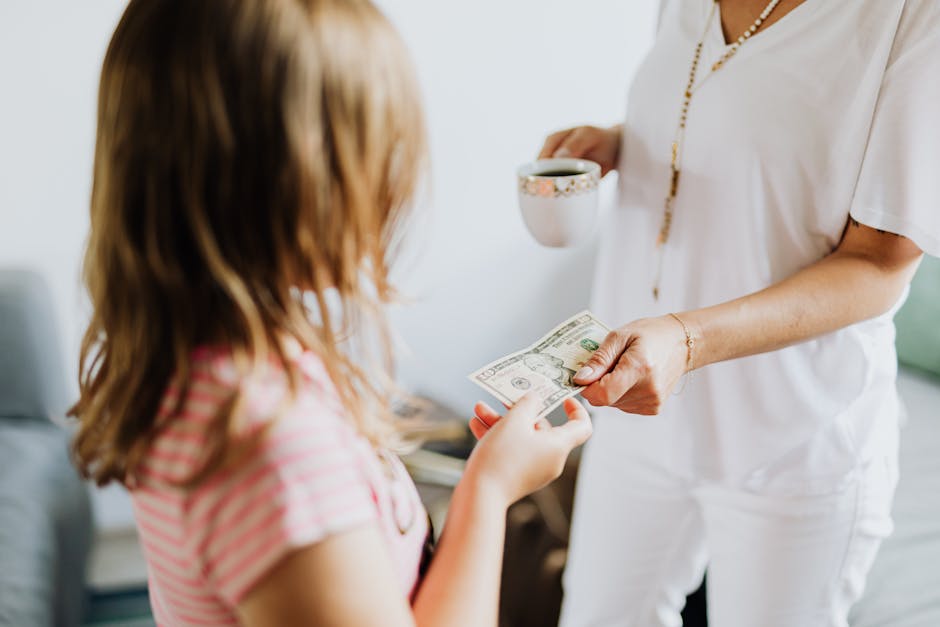 Article Image for Low-Rate Mortgage Refinancing Options: Save on Your Home Loan