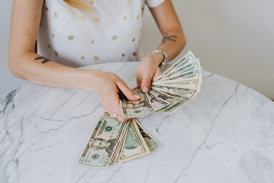 Article Image for Top Tips for Cash Now Pay Later Loans
