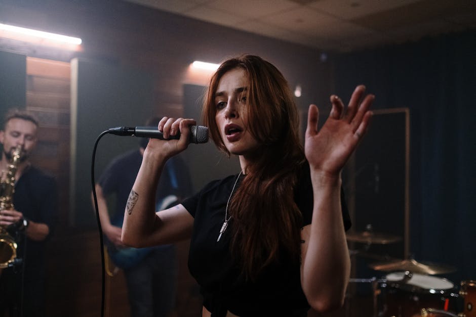 Article Image for Intro to Music Production Tutorials: A Starter Guide for Aspiring Producers