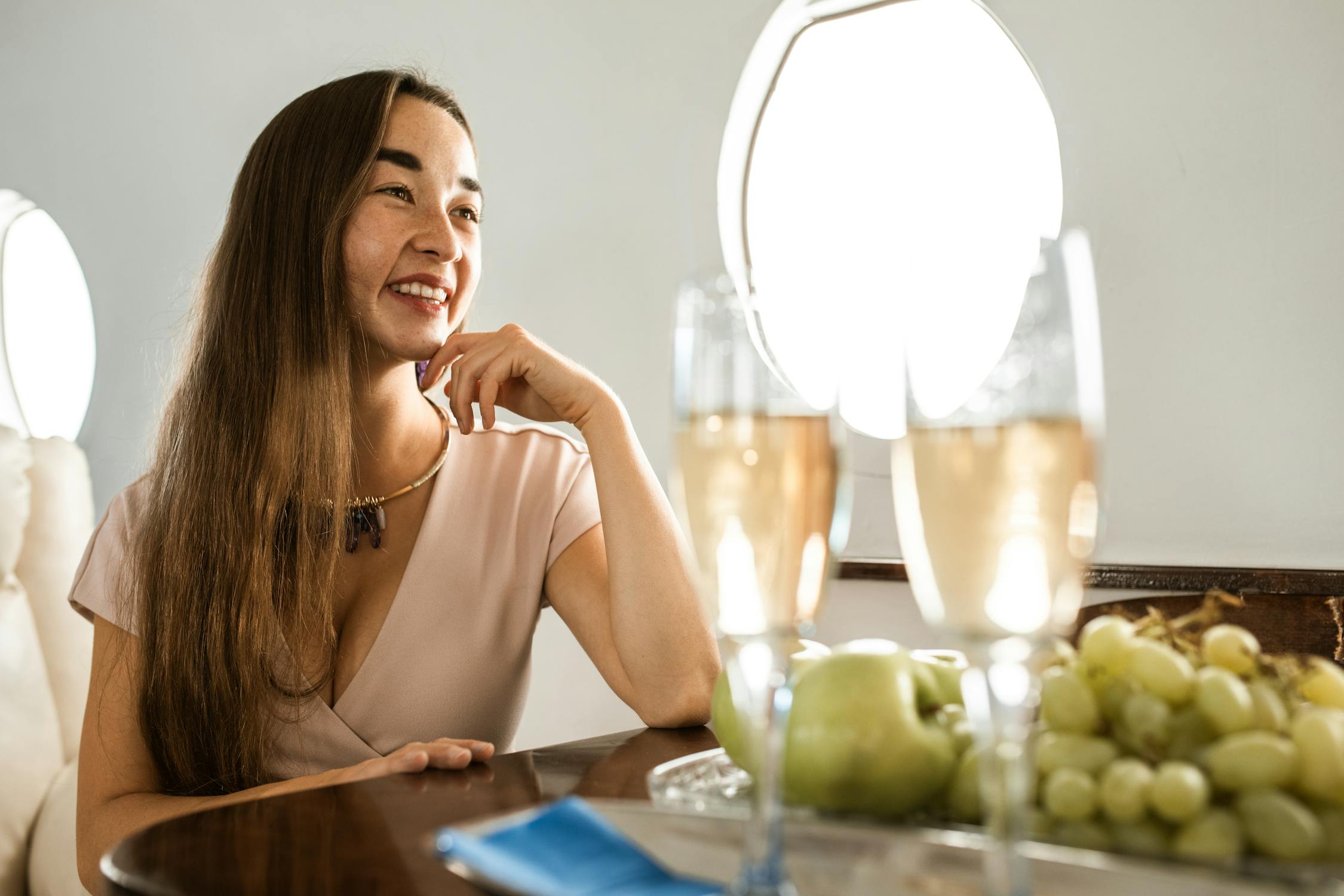 Article Image for Affordable Round-Trip Flight Deals: Save on Your Airfare