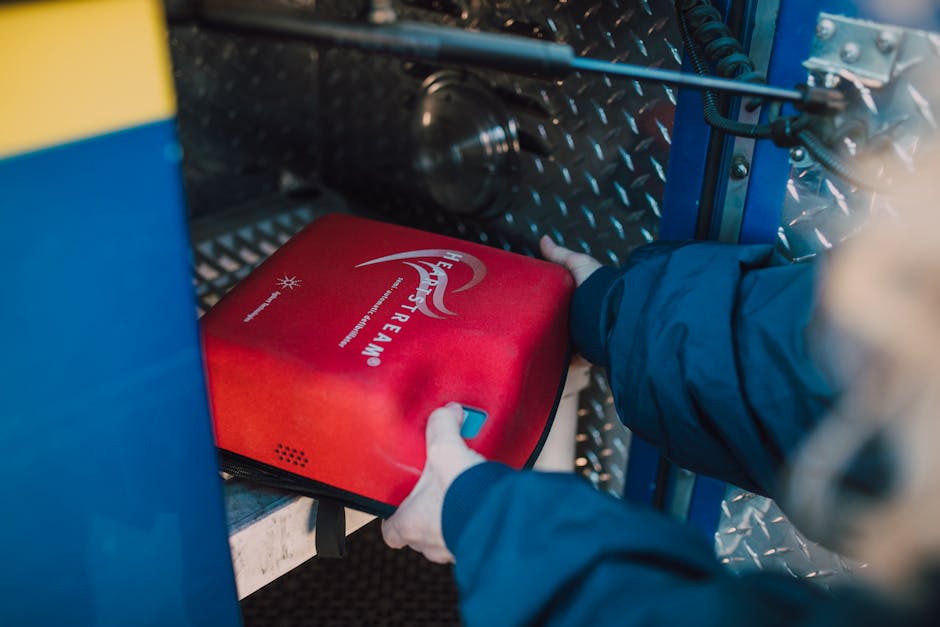 Article Image for 5 Reasons You Need a Defibrillator at Your Fingertips