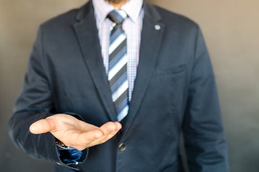 Article Image for Cloud-Based Contact Center Solutions: Optimize Customer Interactions