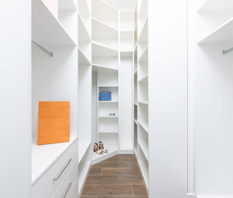 Article Image for Vertical Stacking Technology for Logistics: Modern Storage Solutions
