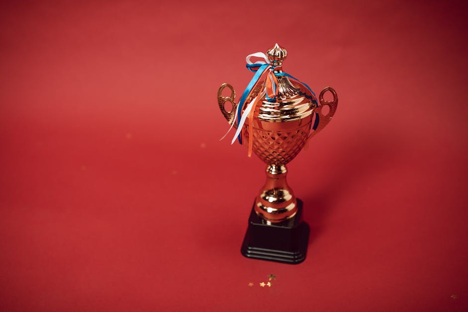 Article Image for Best Credit Cards of 2024: Comparing Rewards, Fees, and Benefits