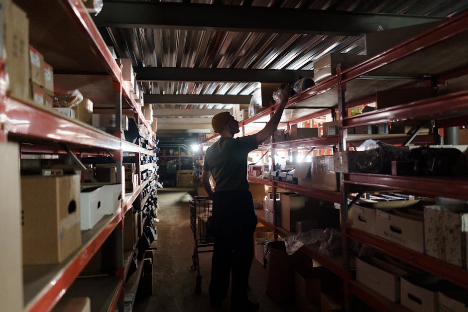 Article Image for Tools for Managing Inventory Efficiently: Maximize Stock Accuracy