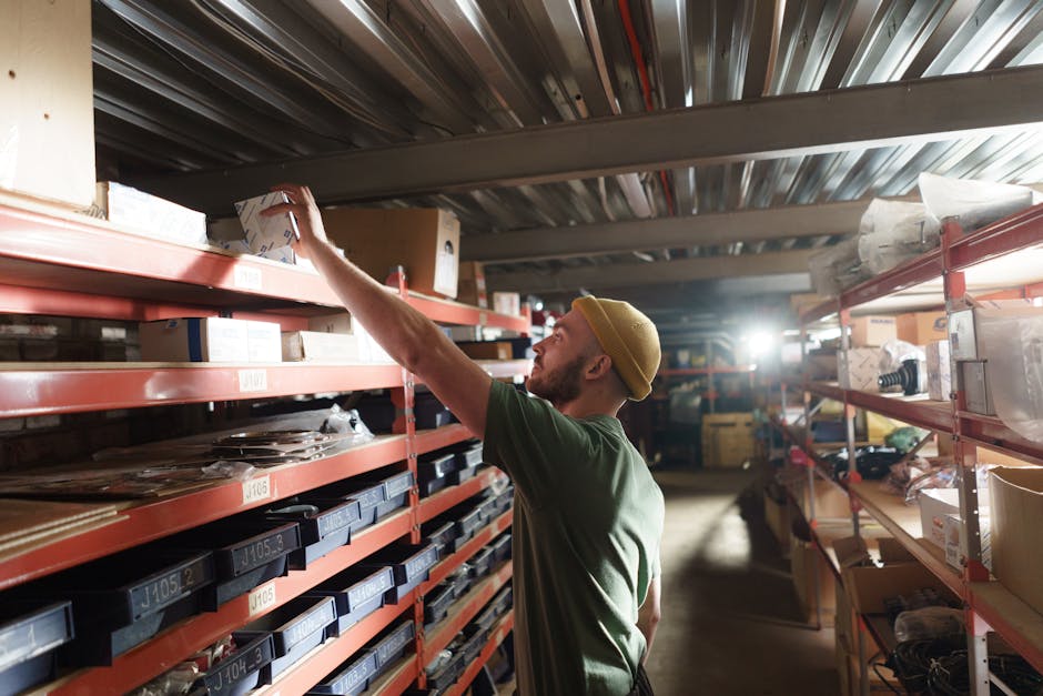 Article Image for AI-Driven Warehouse Management Tools: Optimize Inventory Control