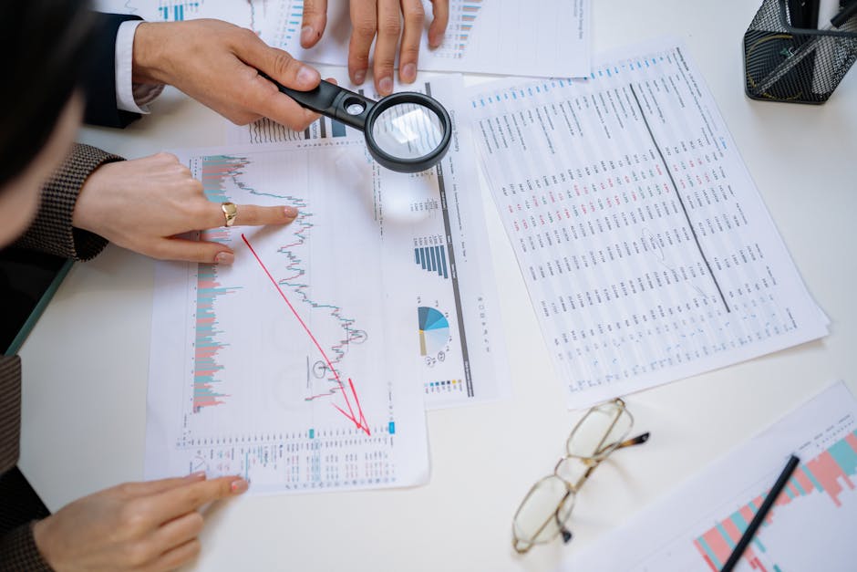 Article Image for Global B2B Market Data: Comprehensive Trends and Statistics