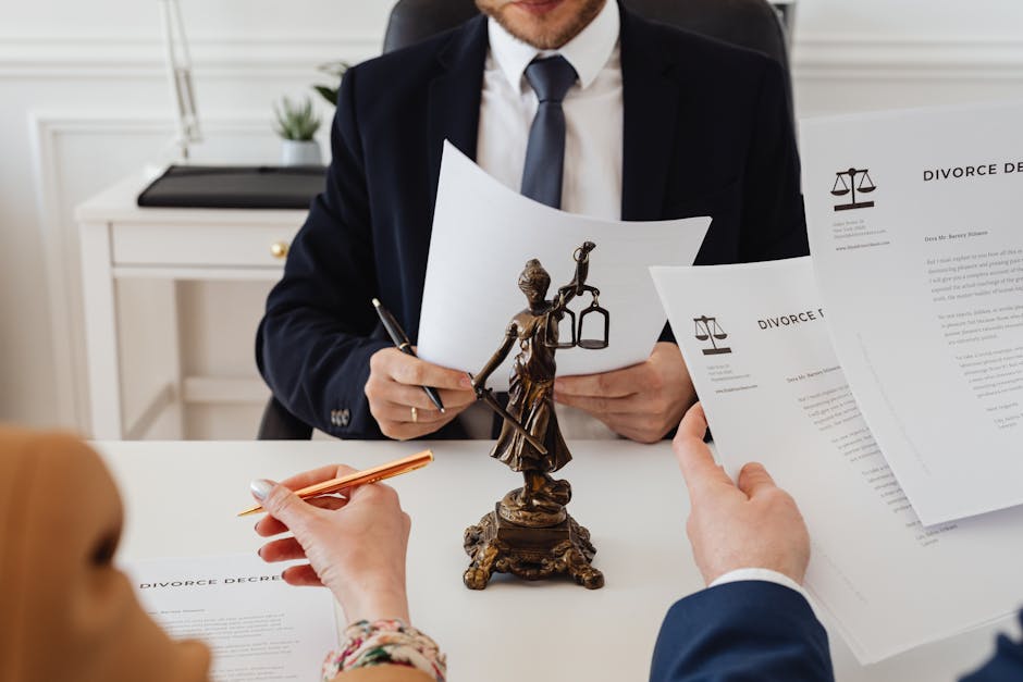 Article Image for When to Consult a Personal Injury Attorney: Protecting Your Rights