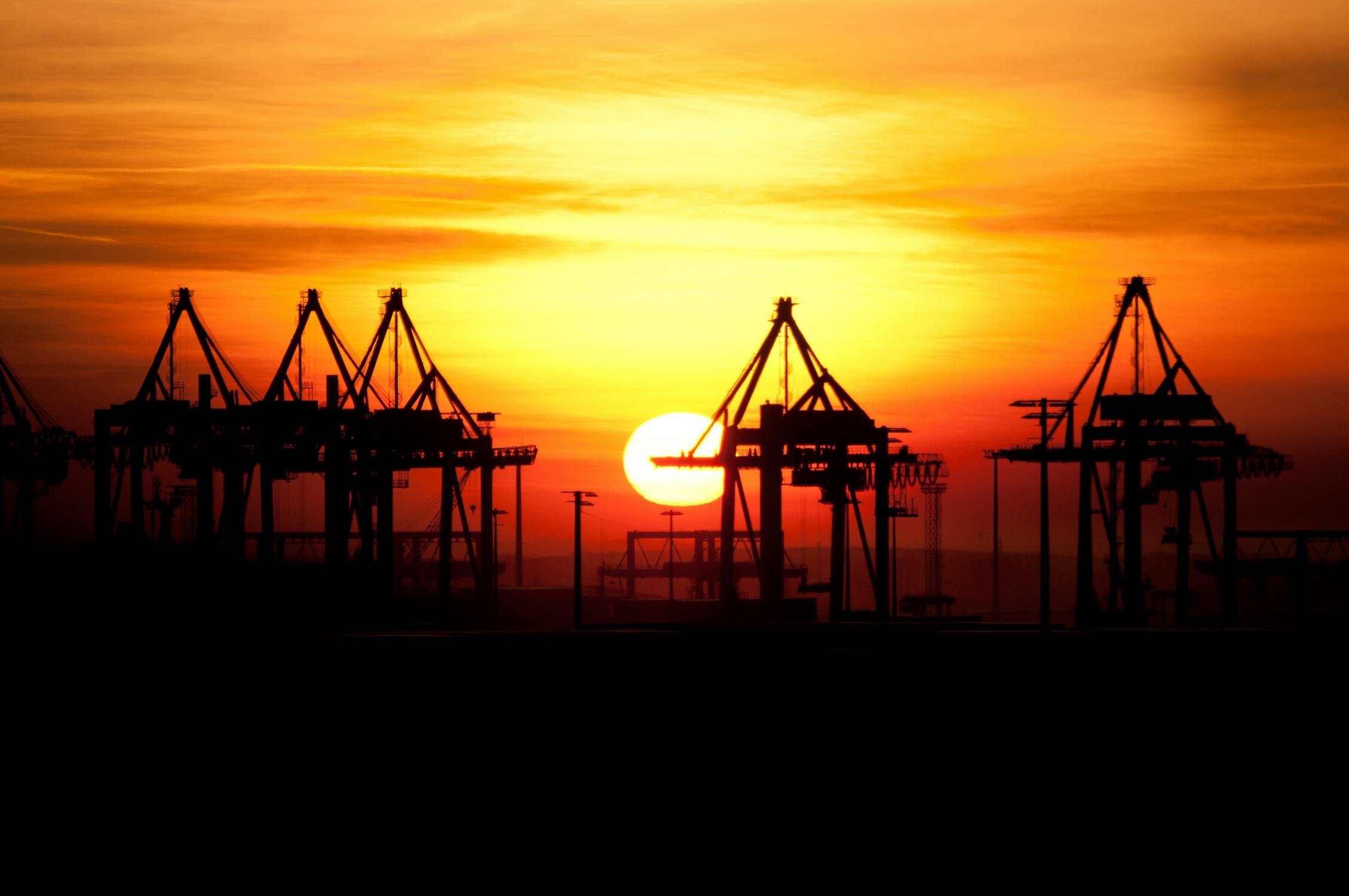 Article Image for Stacker Crane Manufacturers Worldwide: Global Leaders in Material Handling