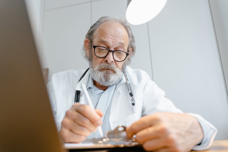 Article Image for Best Treatment Methods for HIV: Proven Therapy Strategies