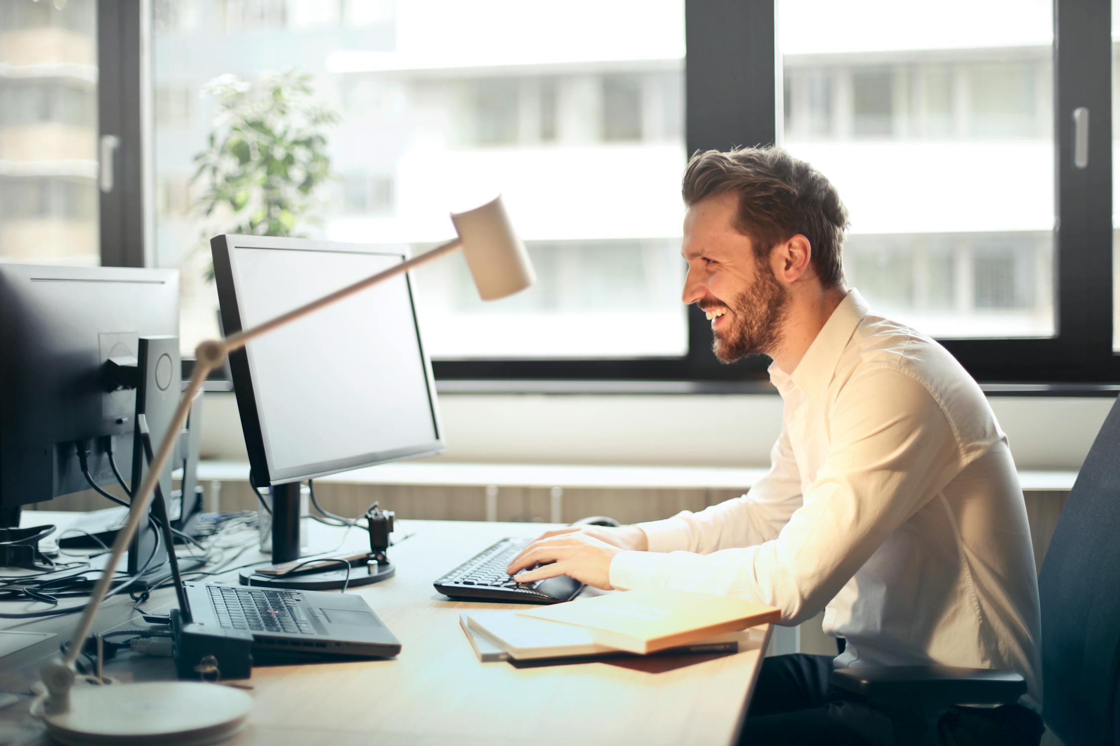 Article Image for Best Website Builders for Small Businesses in 2024: User-Friendly and Affordable Options