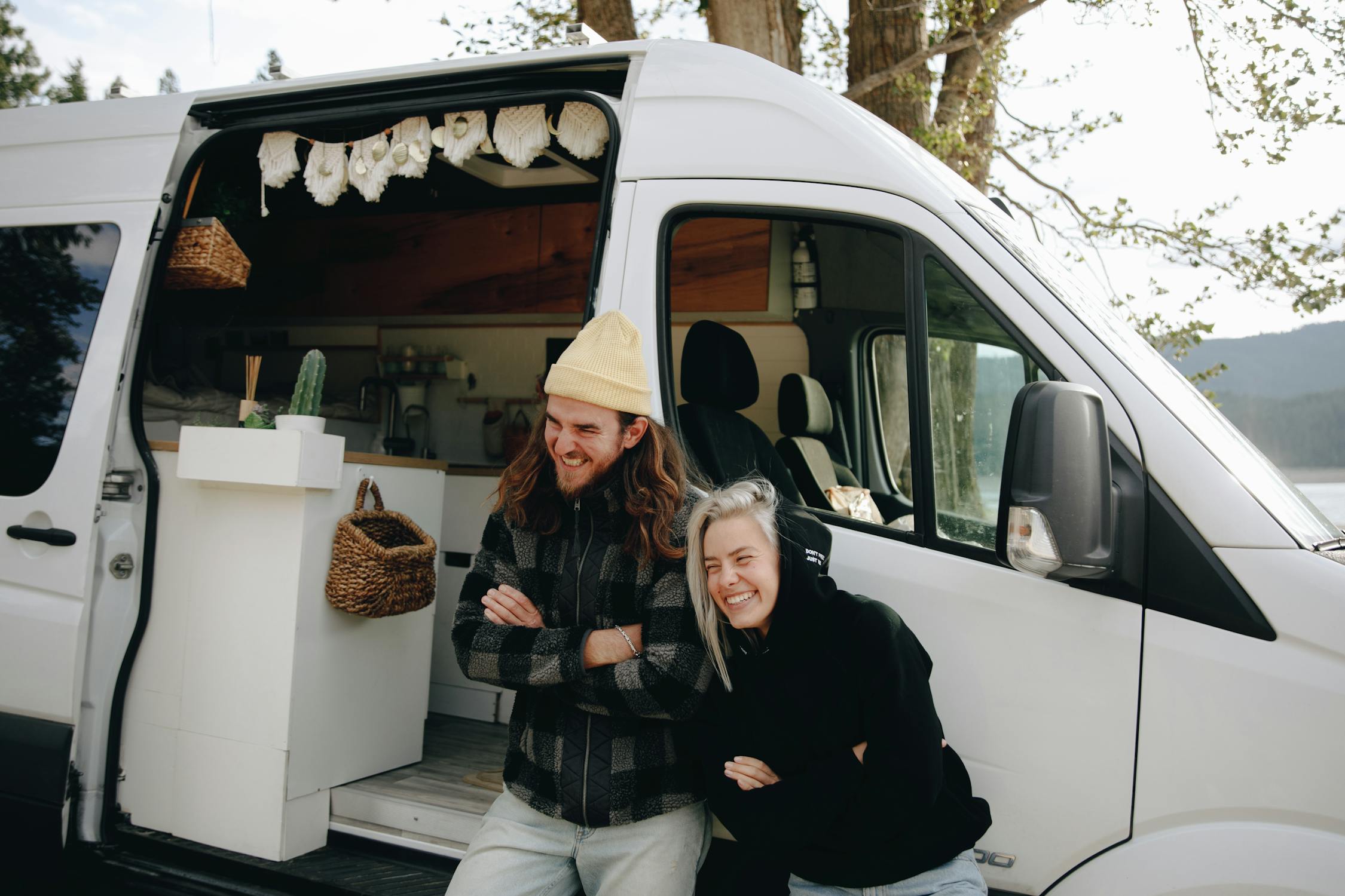 Article Image for RV Rentals for Cross-Country USA Trips: Reliable Long-Distance Travel